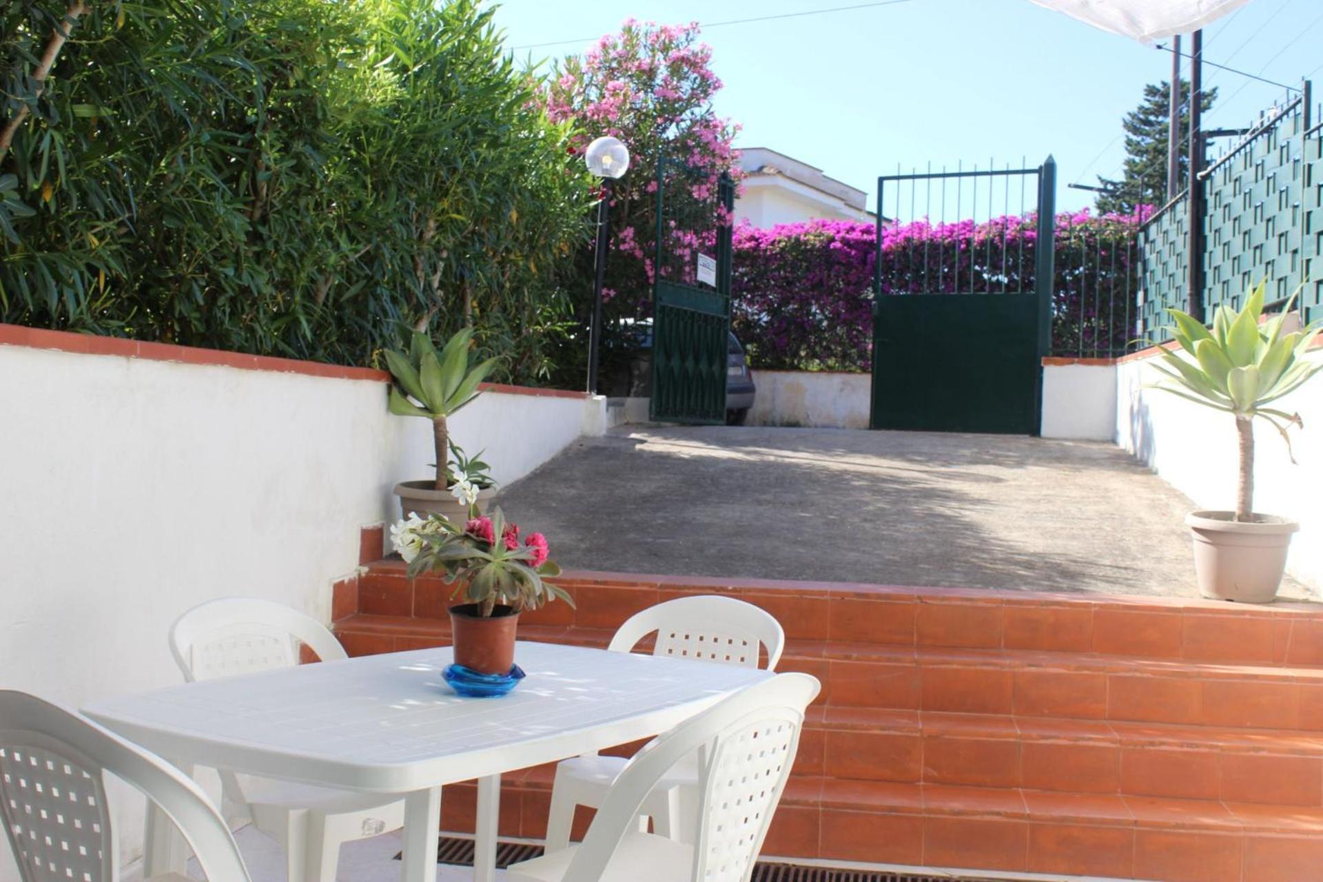 Iccara Casa Vacanze Carini Exterior photo